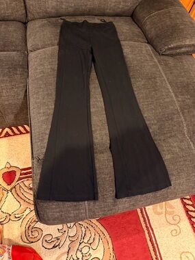 C+plus SERIES Main Line Black Flared Yoga Pants in excellent condition Size S